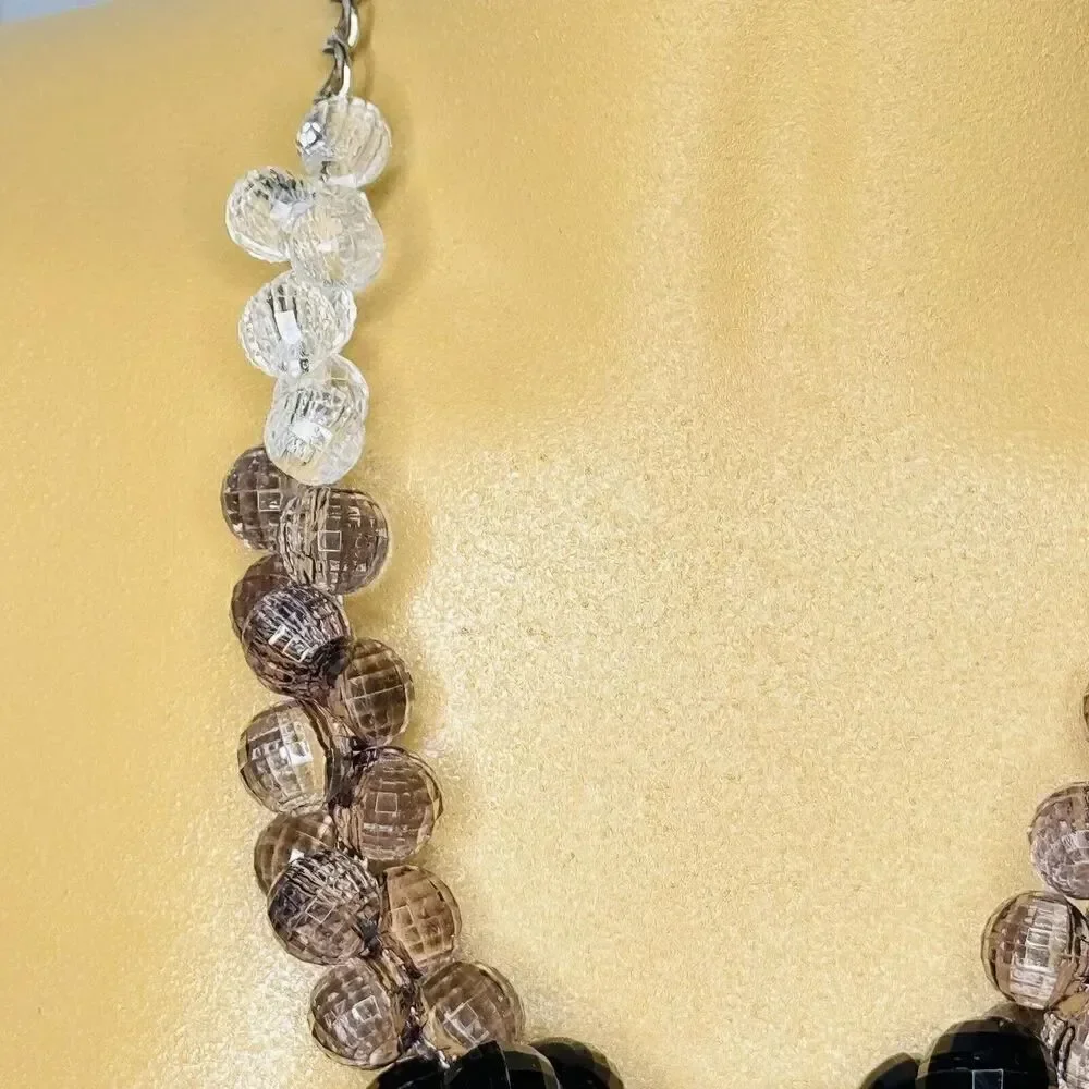 Vintage Faceted Lucite Bead Necklace Smokey Purple Taupe Plastic Graduated 4151